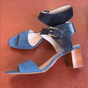Louise et Cie block heel sandal similar to Kaden